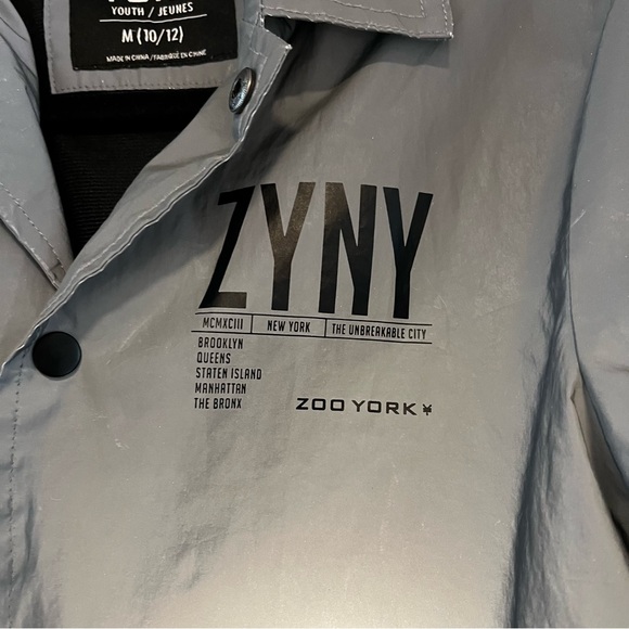 Zoo York | Unisex Wind Breaker - Picture 6 of 14